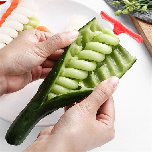 Efficient Knife for Spiralizing Vegetables