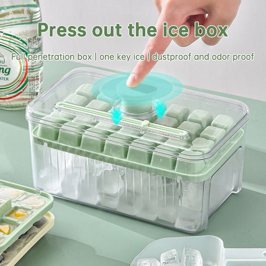 Ice Cube Maker: Press-Type Silicone Mold with Sealed Cover