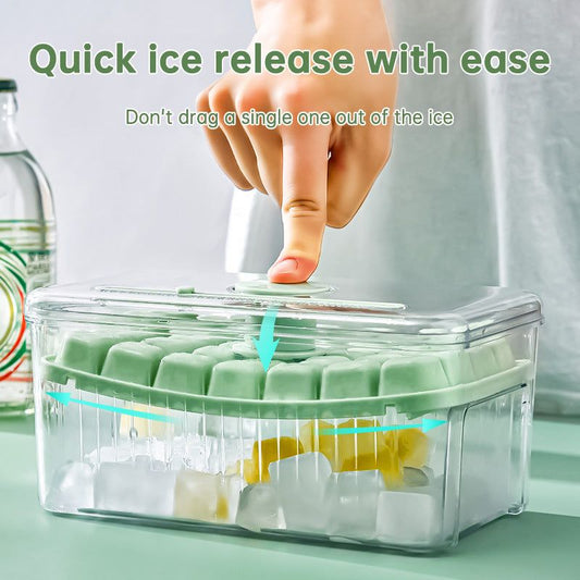 Ice Cube Maker: Press-Type Silicone Mold with Sealed Cover
